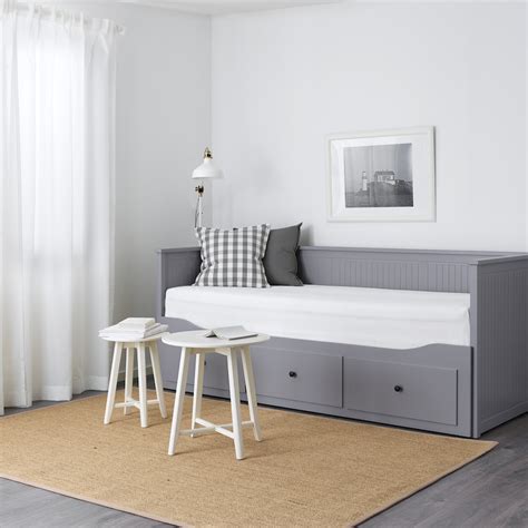 ikea hemnes daybed size.